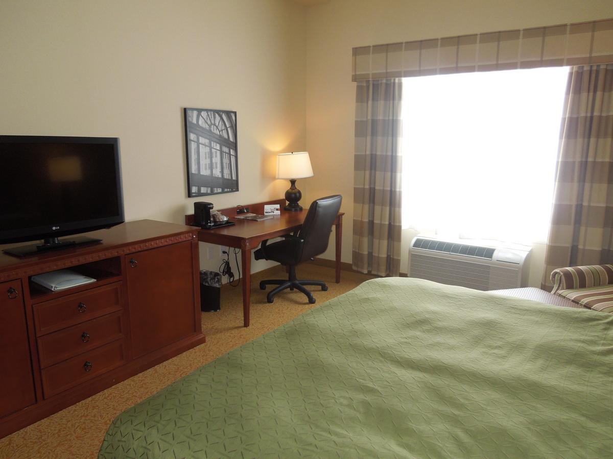 Country Inn & Suites By Radisson, Buffalo South I-90, NY - thumb 31
