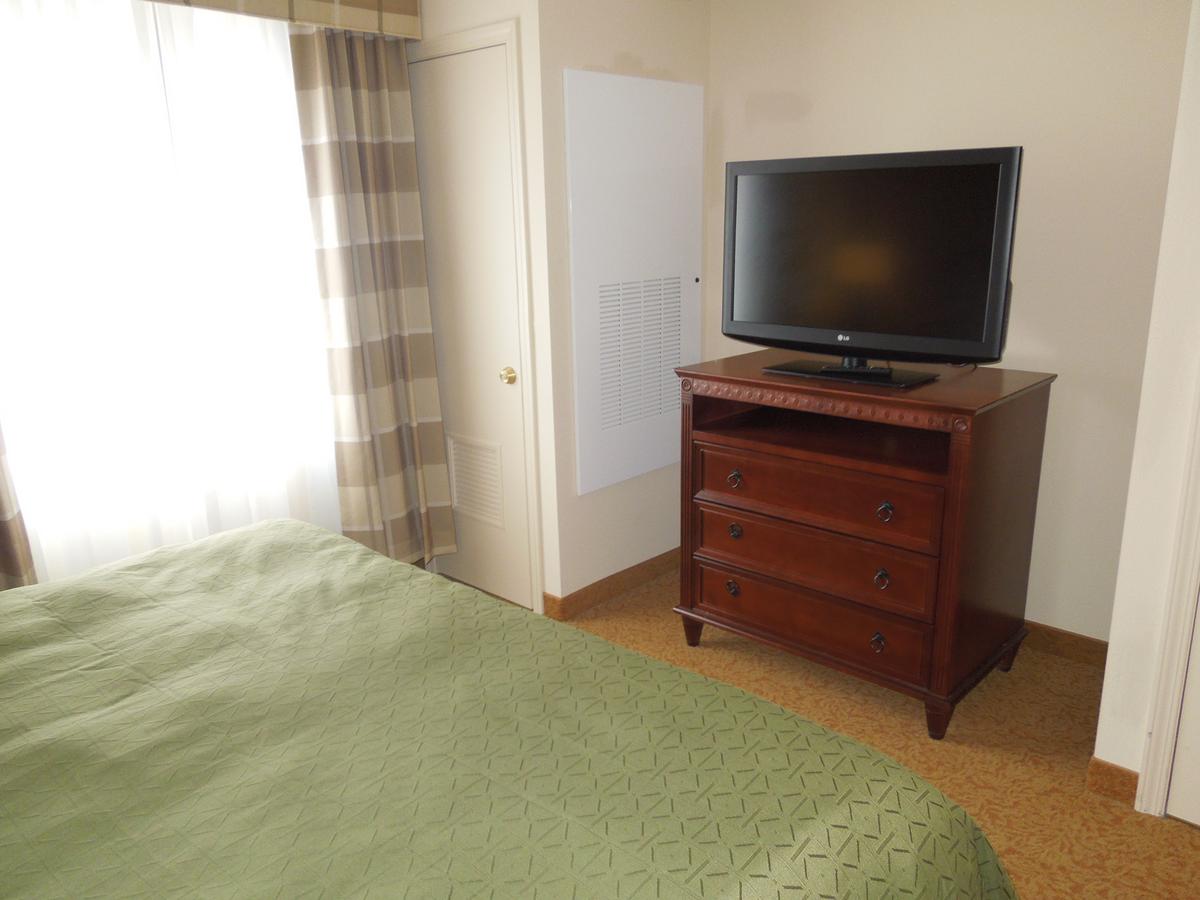 Country Inn & Suites By Radisson, Buffalo South I-90, NY - thumb 8