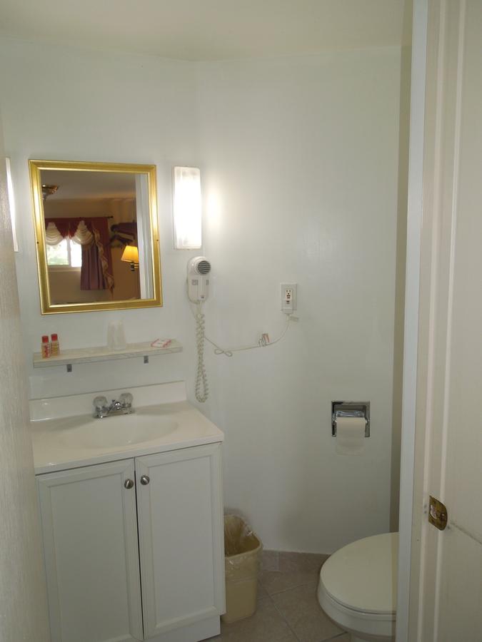 Budget Inn Watkins Glen - thumb 13