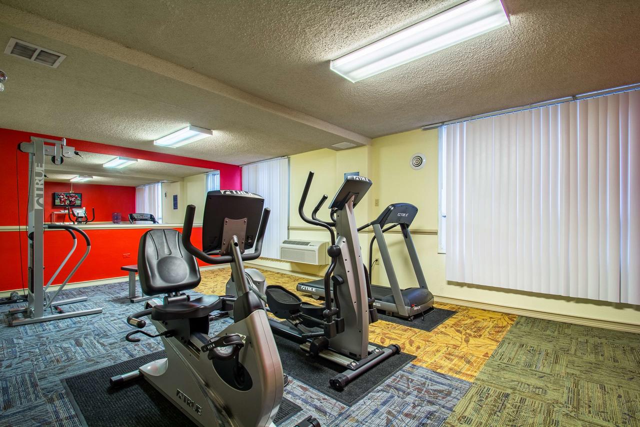 Red Roof Inn Batavia - thumb 31