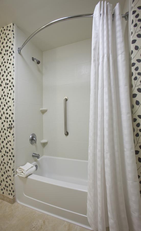 Embassy Suites Buffalo - thumb 28