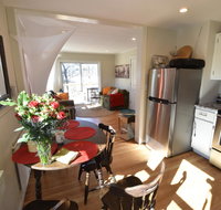 Sturgeon Pool Lake House - Accommodation Los Angeles