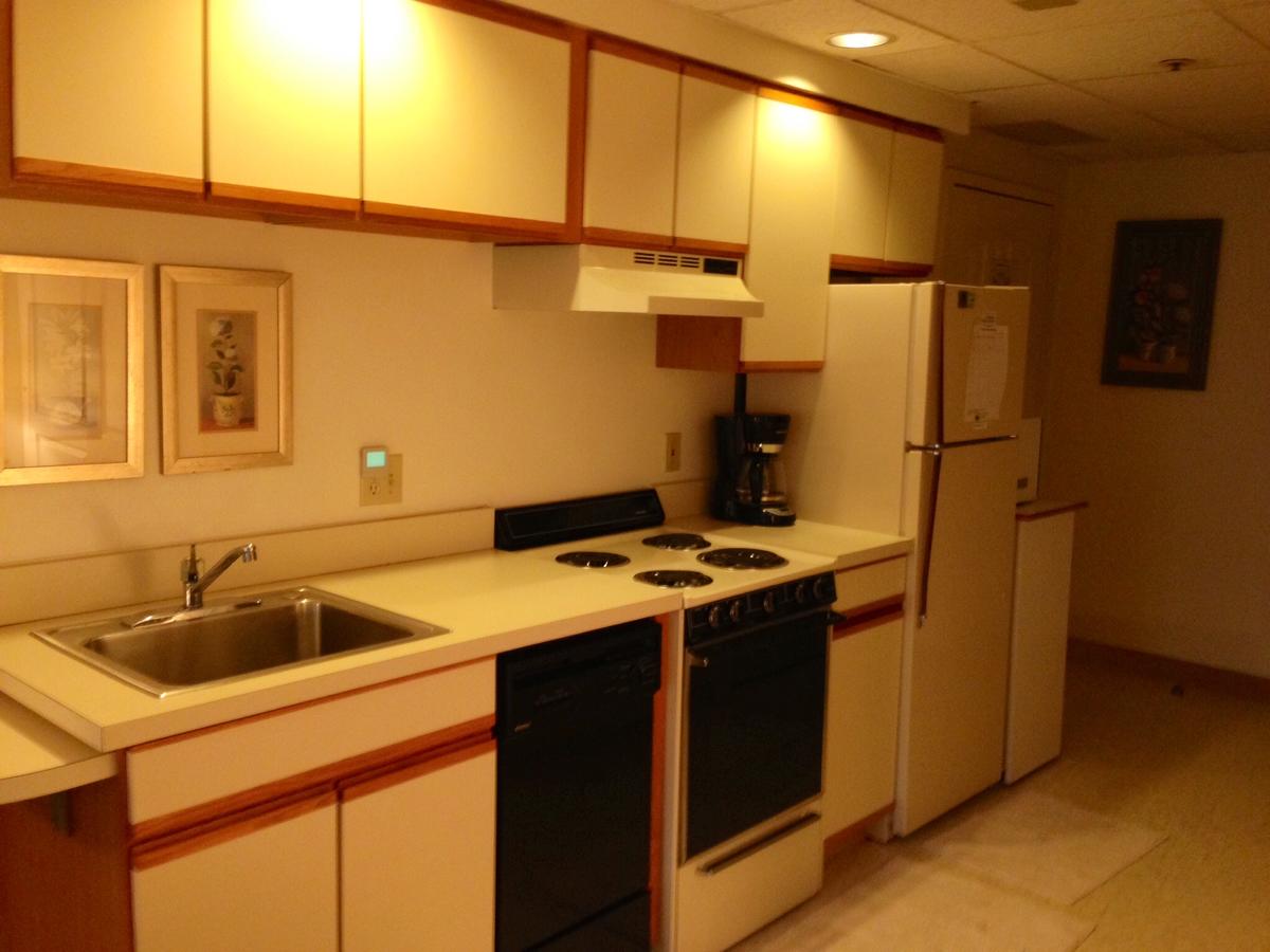 Waterford Suite 216 - thumb 9