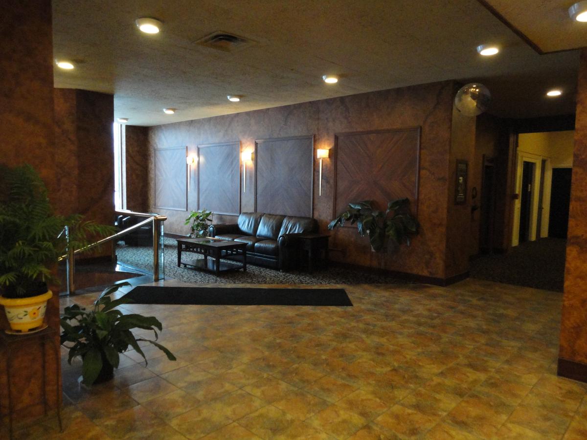 Lenox Hotel And Suites - thumb 25