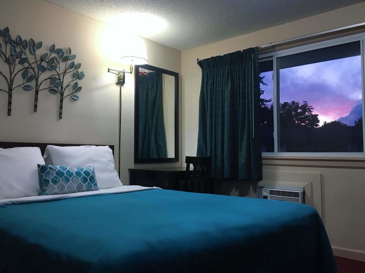 Swiss Cottage Inn - thumb 24