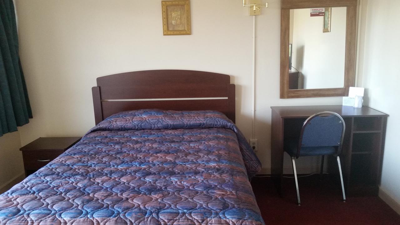 Swiss Cottage Inn - thumb 26