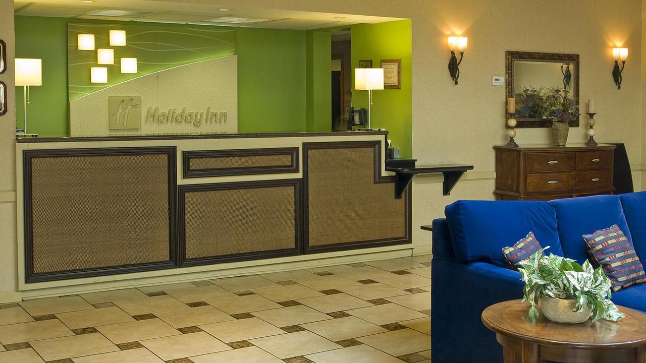 Holiday Inn Buffalo International Airport - thumb 16