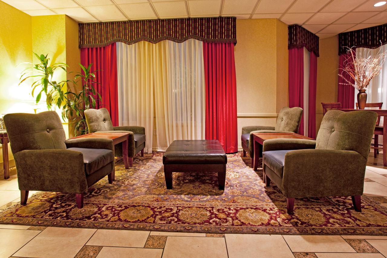 Holiday Inn Buffalo International Airport - thumb 24