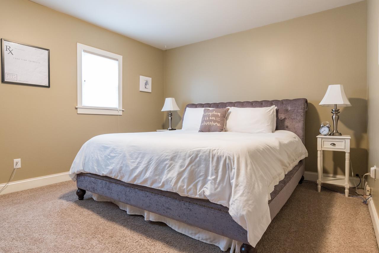 Smart Home In Downtown Buffalo! - thumb 16