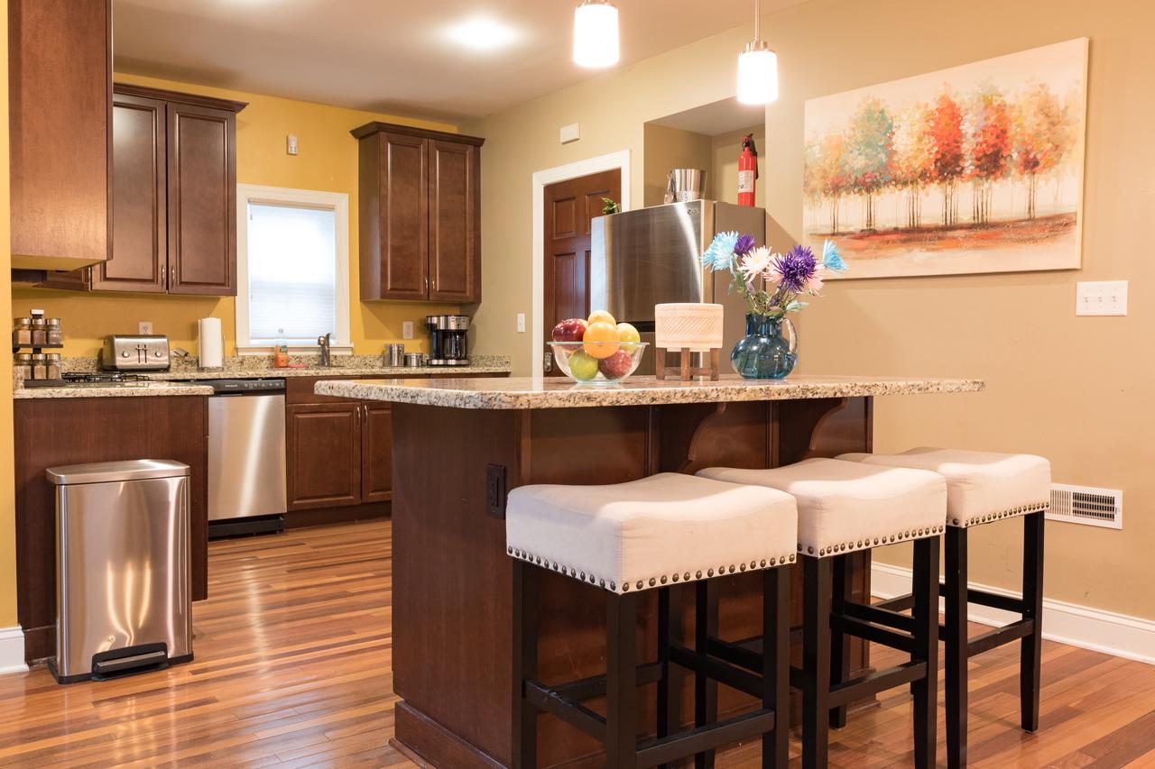 Smart Home In Downtown Buffalo! - thumb 10