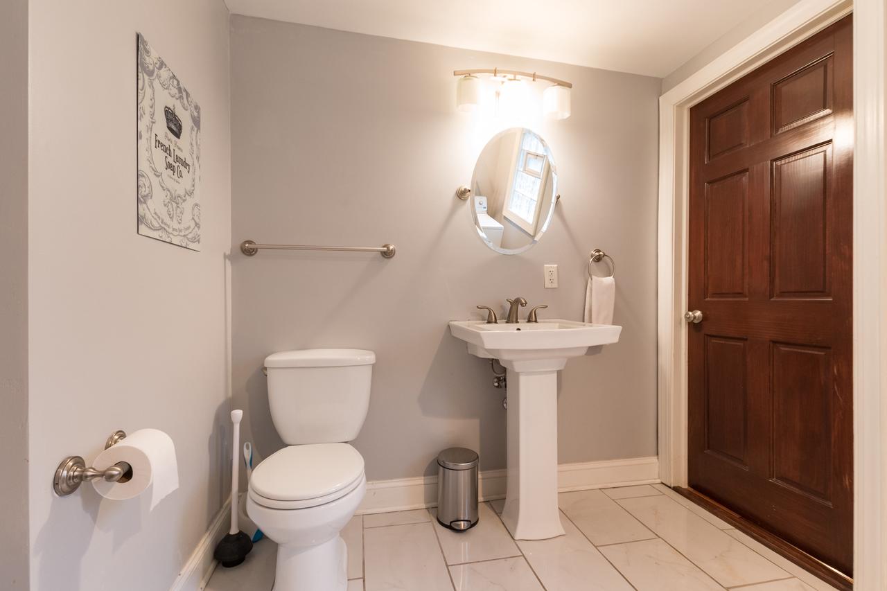 Smart Home In Downtown Buffalo! - thumb 12