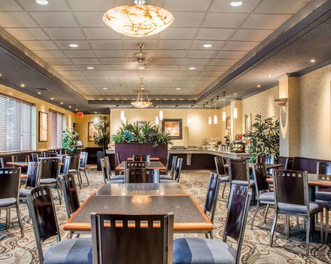 Quality Inn & Suites Riverfront Oswego - thumb 24