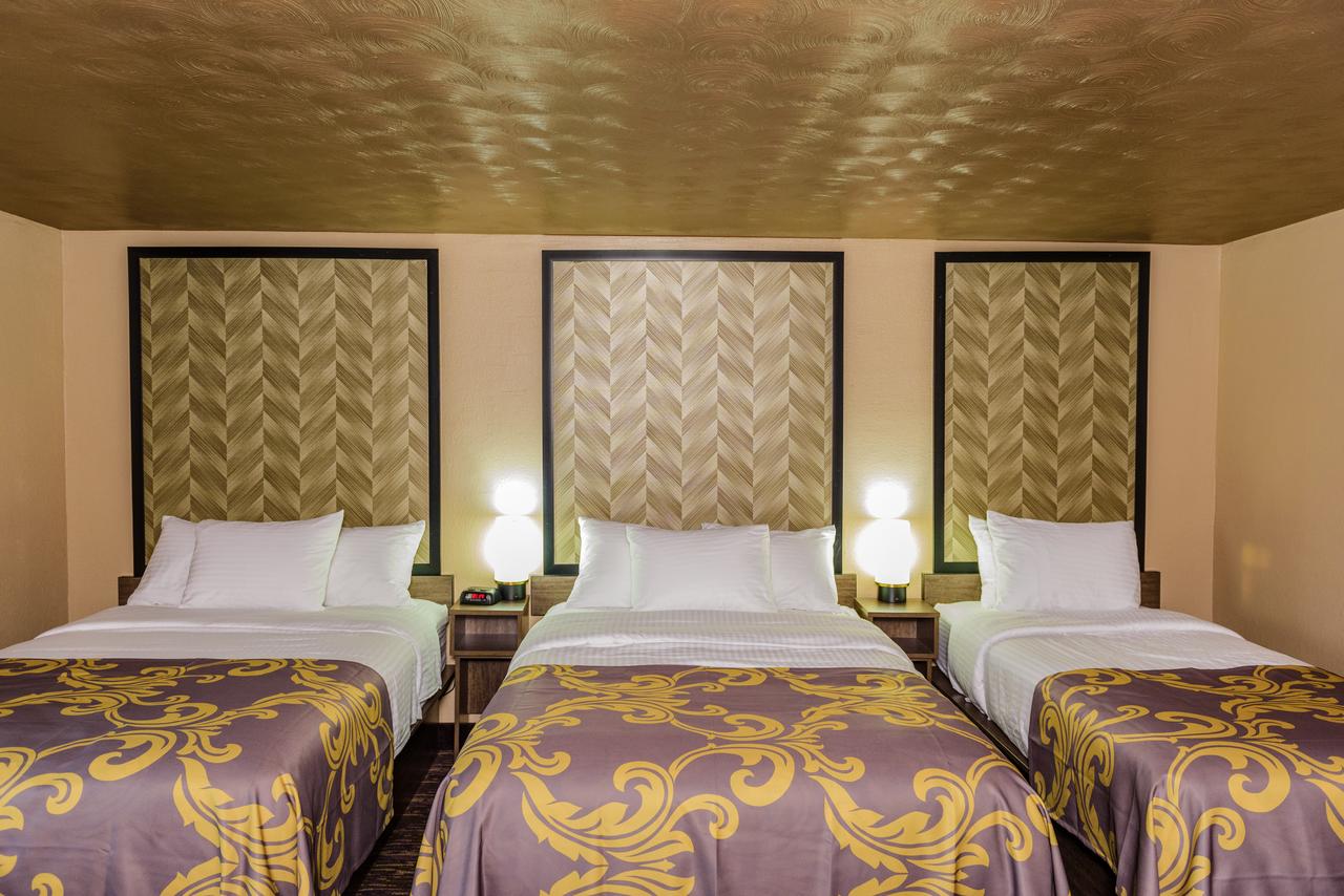 Aarya Hotel By Niagara Fashion Outlets - thumb 8