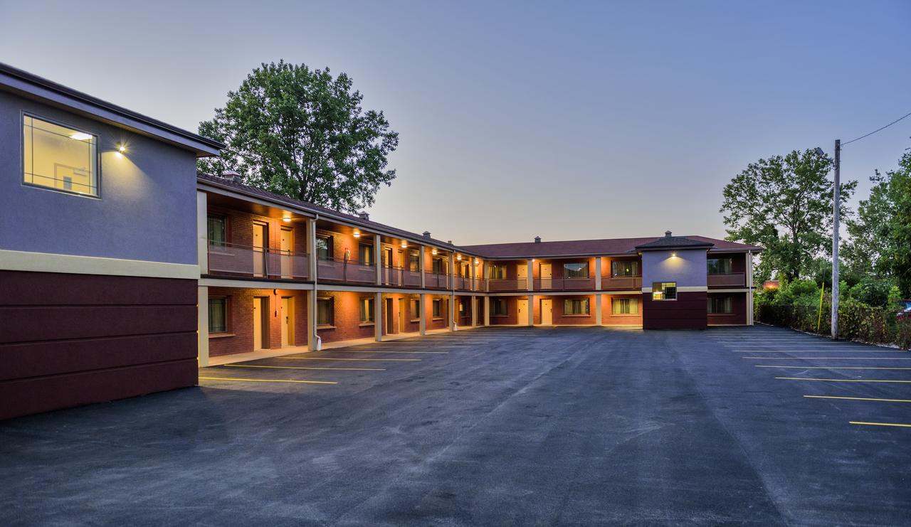 Aarya Hotel By Niagara Fashion Outlets - thumb 6