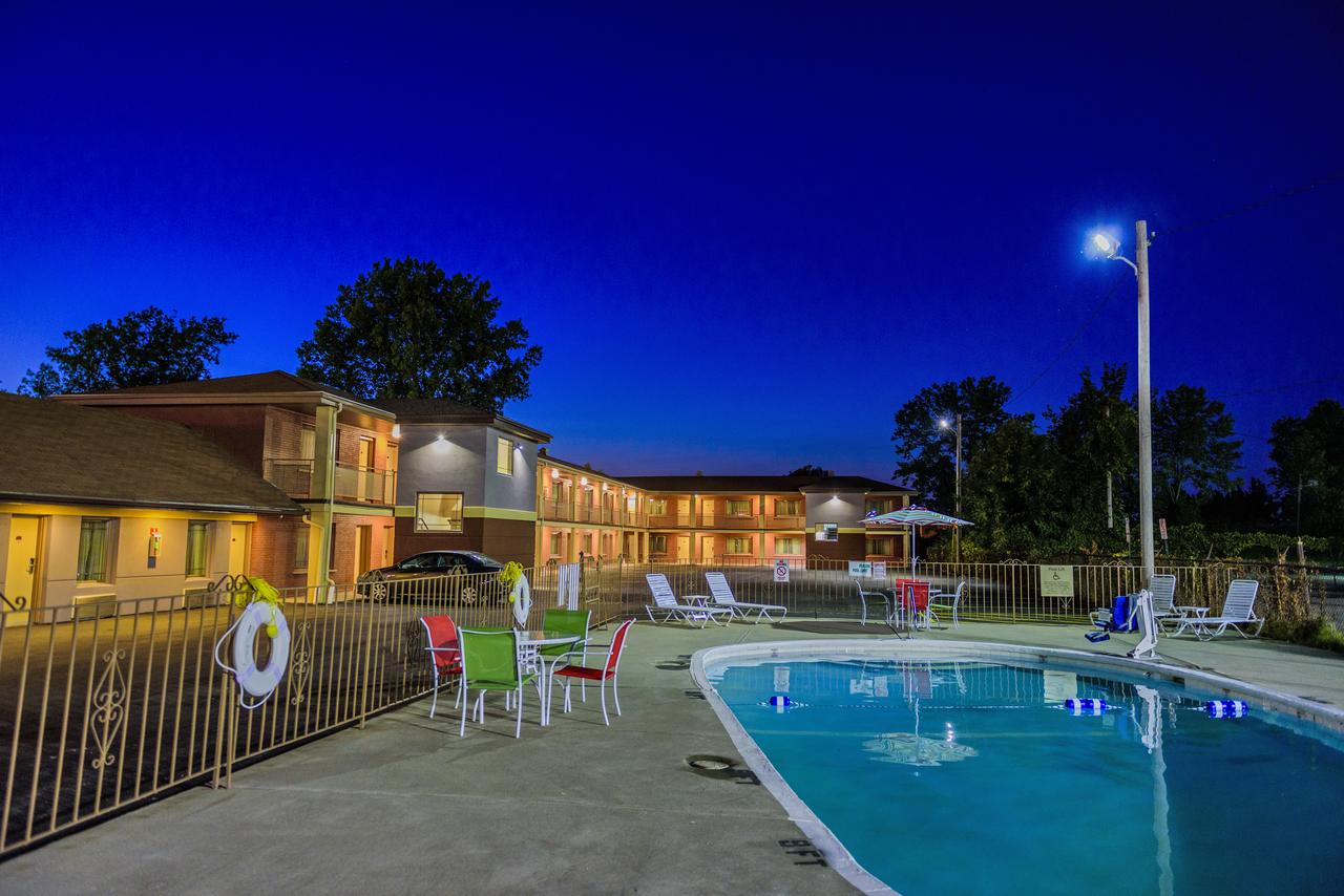 Aarya Hotel By Niagara Fashion Outlets - thumb 0