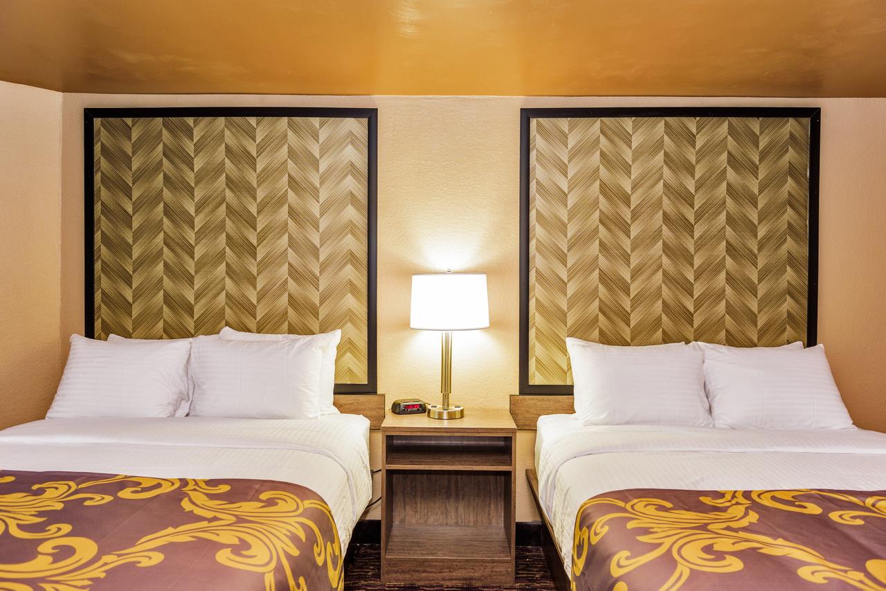 Aarya Hotel By Niagara Fashion Outlets - thumb 9