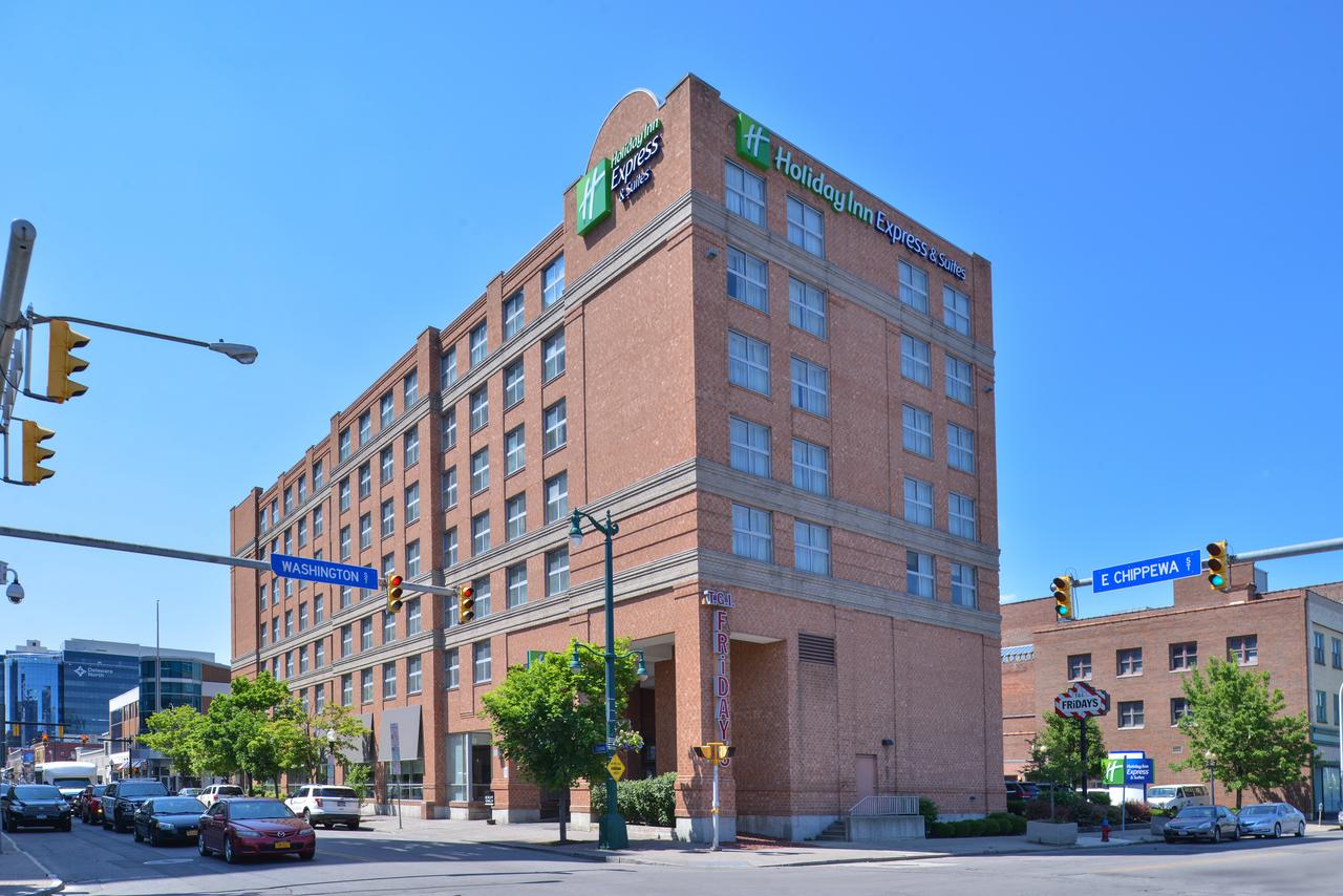 Holiday Inn Express & Suites Buffalo Downtown - thumb 0