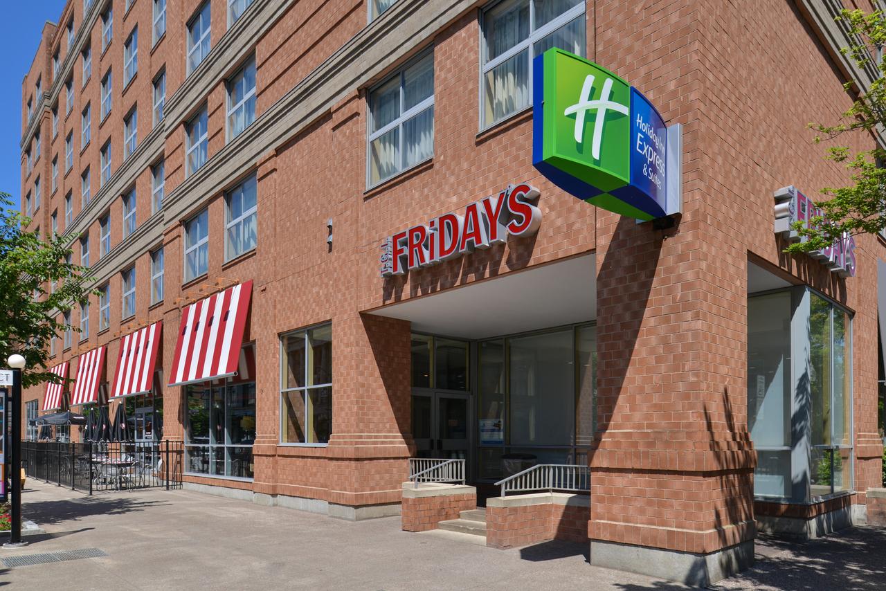 Holiday Inn Express & Suites Buffalo Downtown - thumb 23