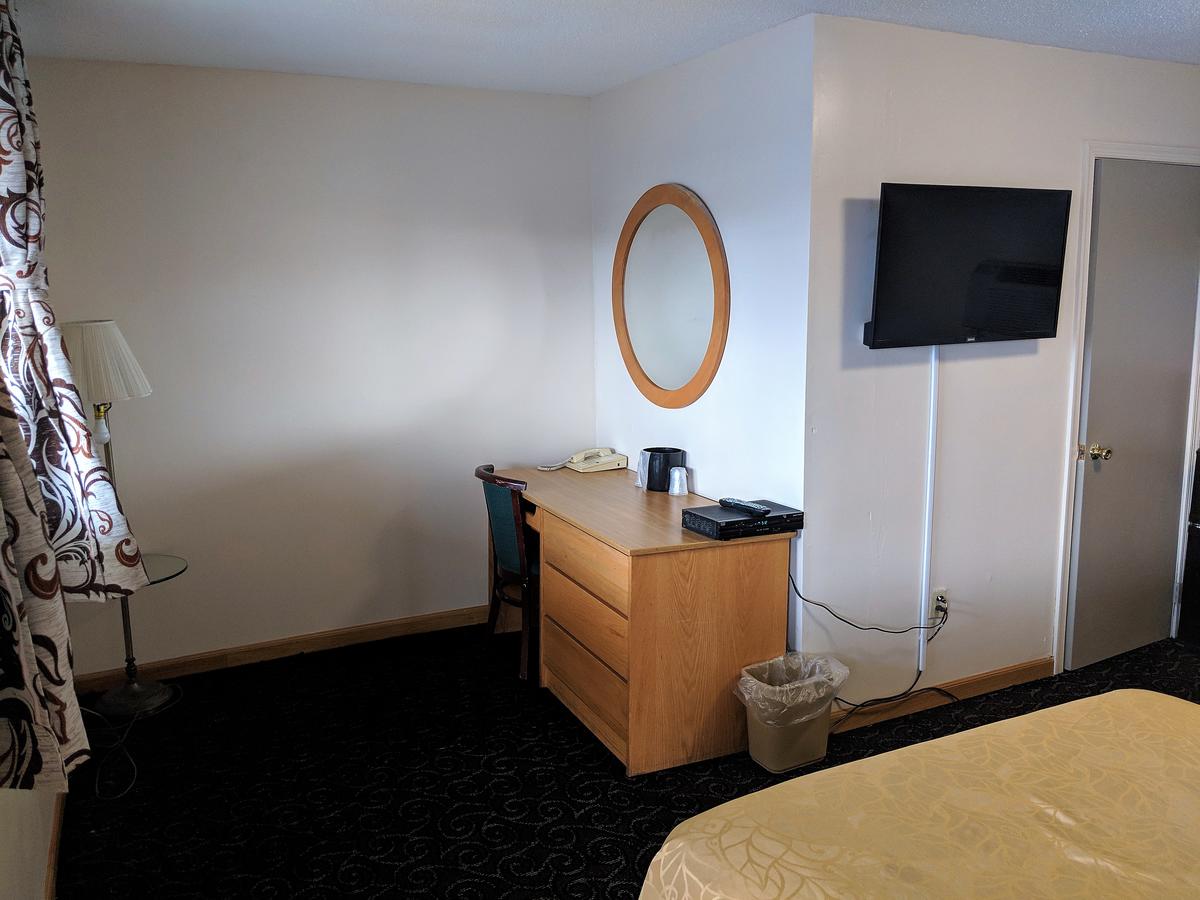 Budget Host Inn Niagara Falls - thumb 16