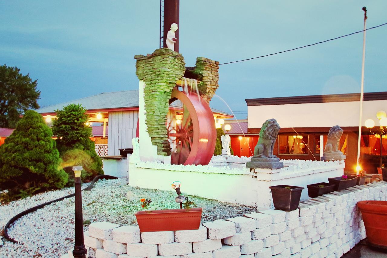 Budget Host Inn Niagara Falls - thumb 31