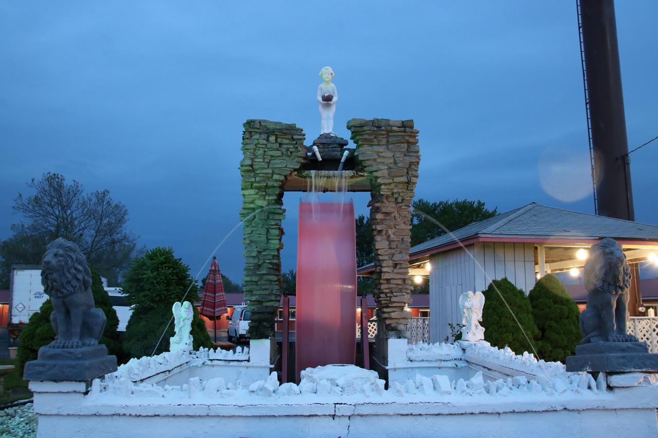 Budget Host Inn Niagara Falls - thumb 36