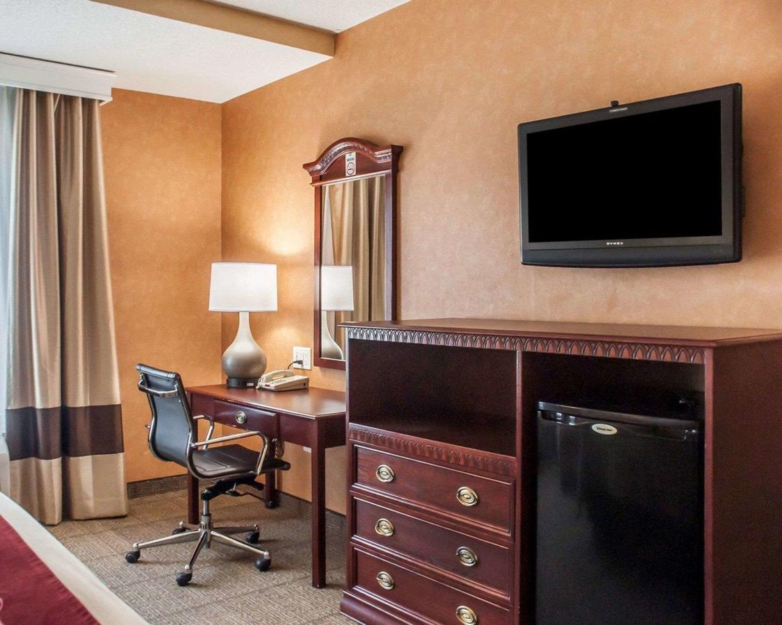 Comfort Inn Near Walden Galleria Mall- Cheektowaga - thumb 14