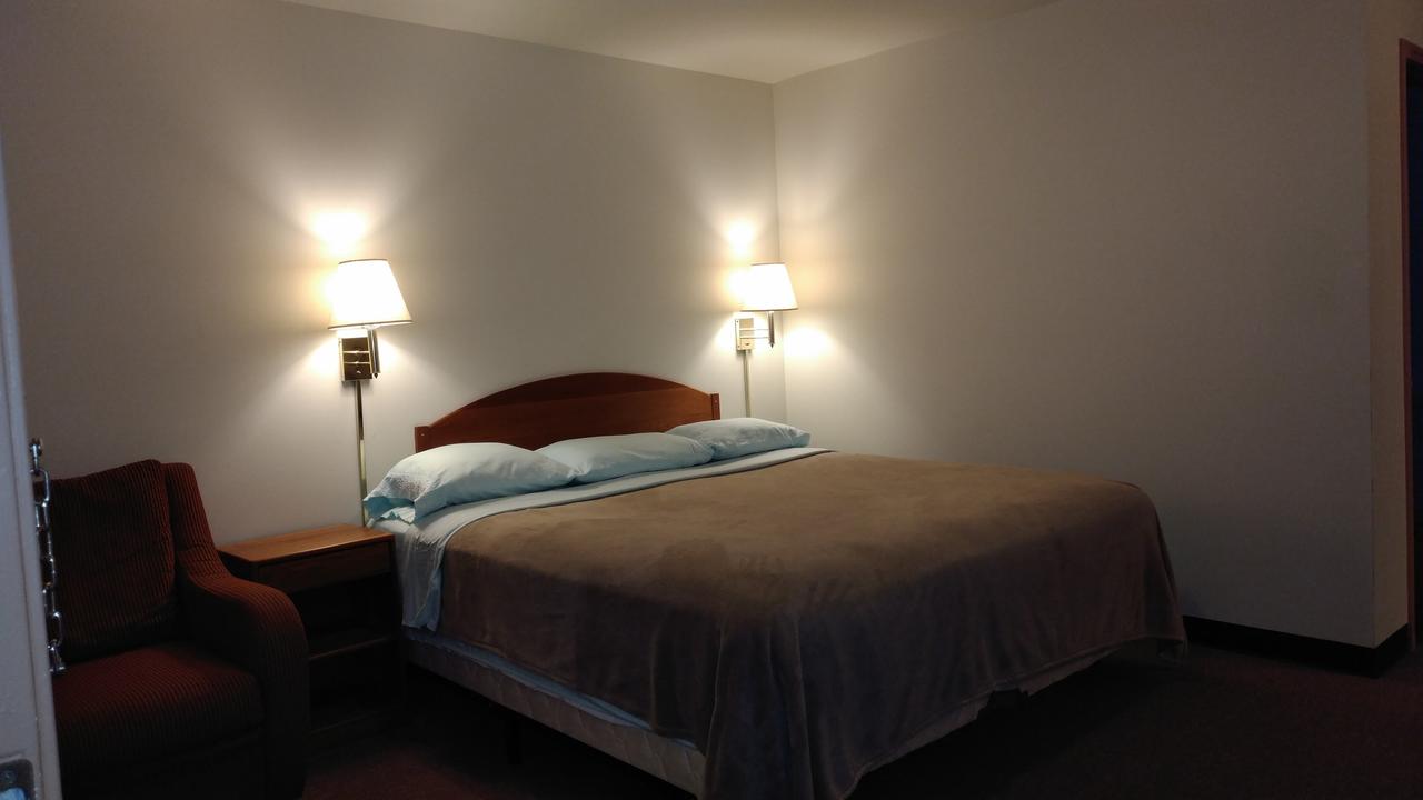 Stay Inn And Suites - thumb 18