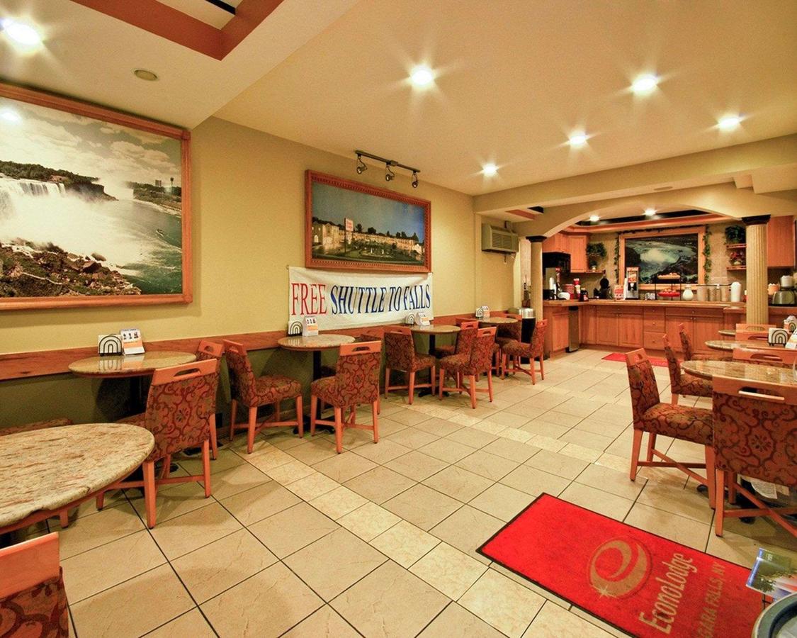 Econo Lodge At The Falls North - thumb 16