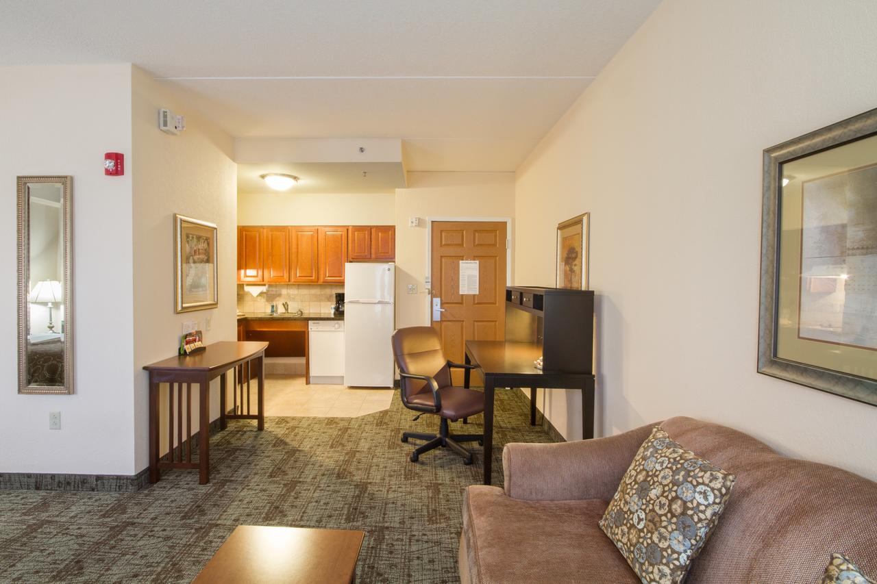 Staybridge Suites Buffalo - thumb 11