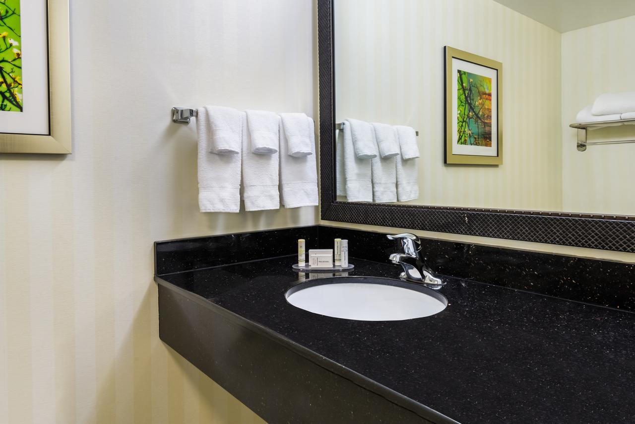 Fairfield Inn & Suites â€“ Buffalo Airport - thumb 20
