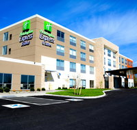 Holiday Inn Express  Suites Oswego - Accommodation Los Angeles