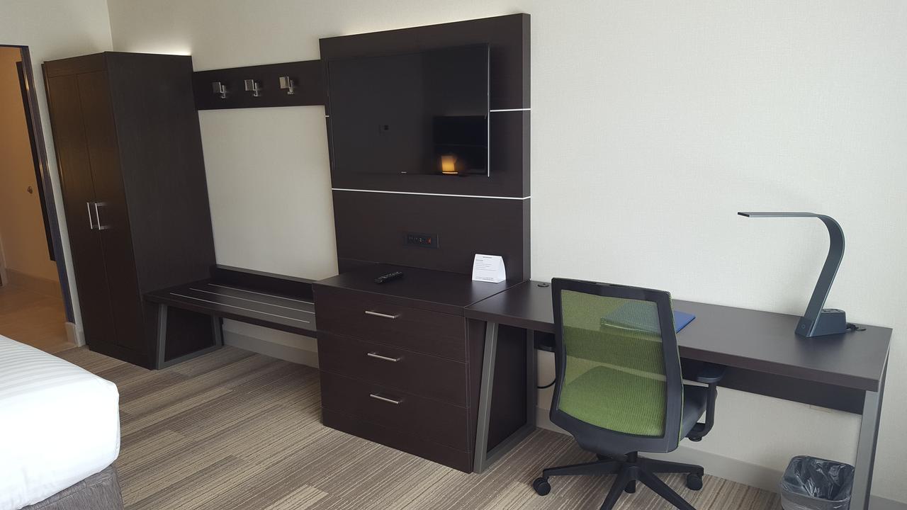 Holiday Inn Express & Suites Oswego - thumb 24
