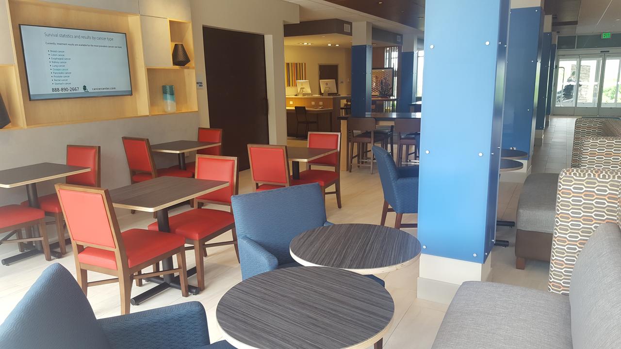 Holiday Inn Express & Suites Oswego - thumb 12