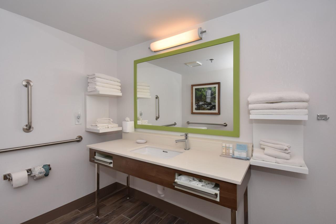 Hampton Inn Brevard - thumb 18