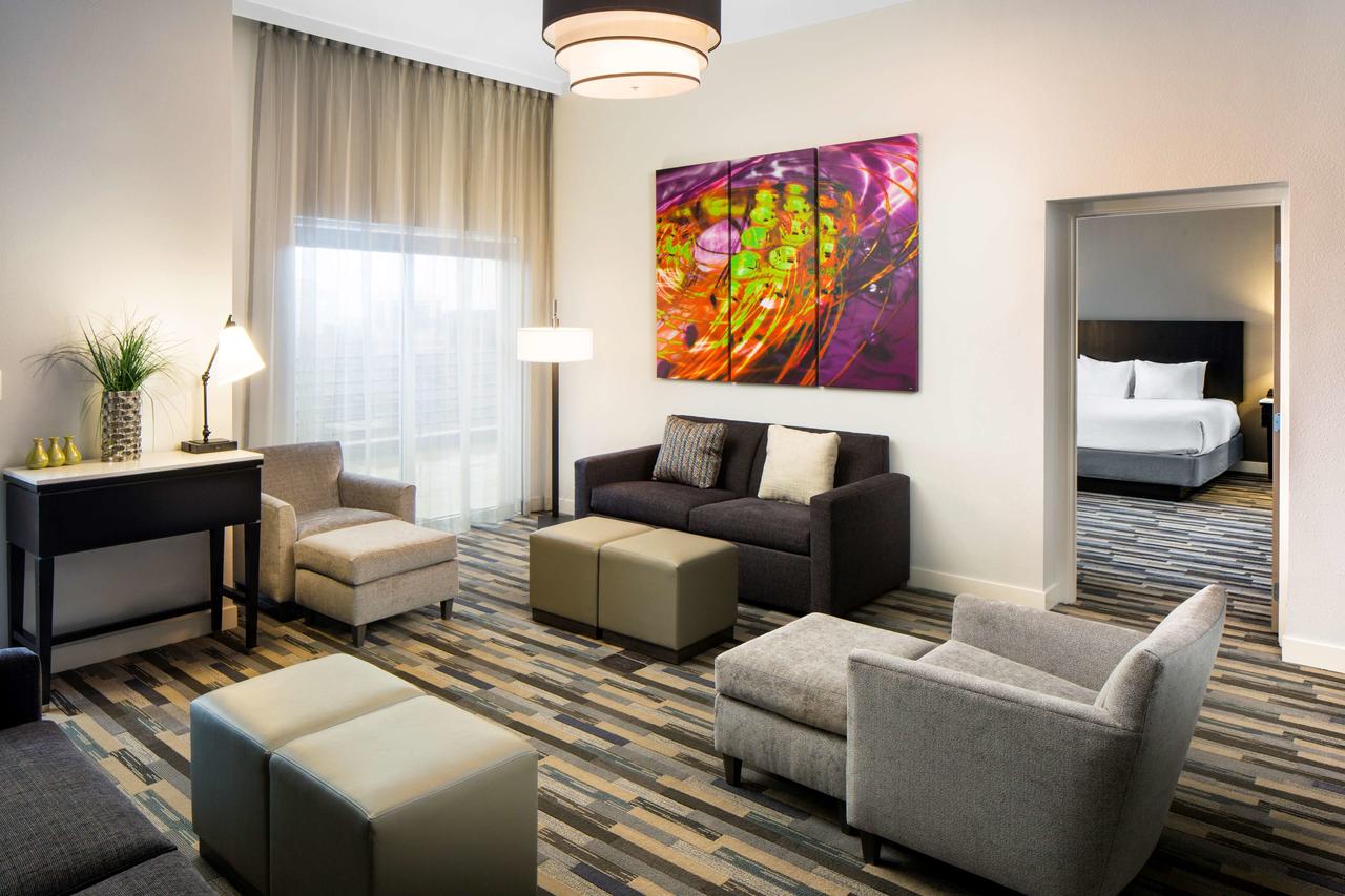 Hyatt House Charlotte Center City - thumb 8