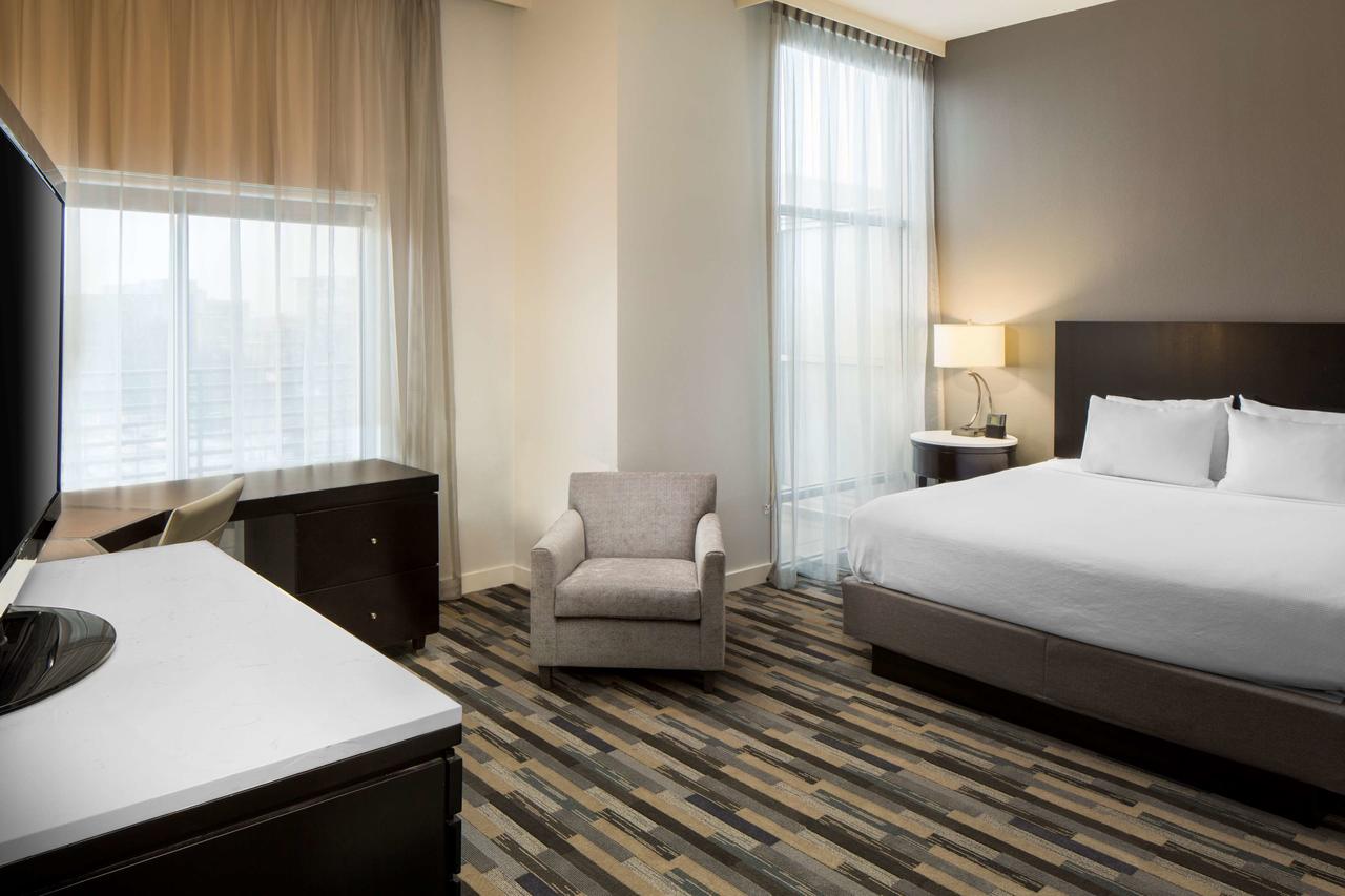 Hyatt House Charlotte Center City - thumb 2