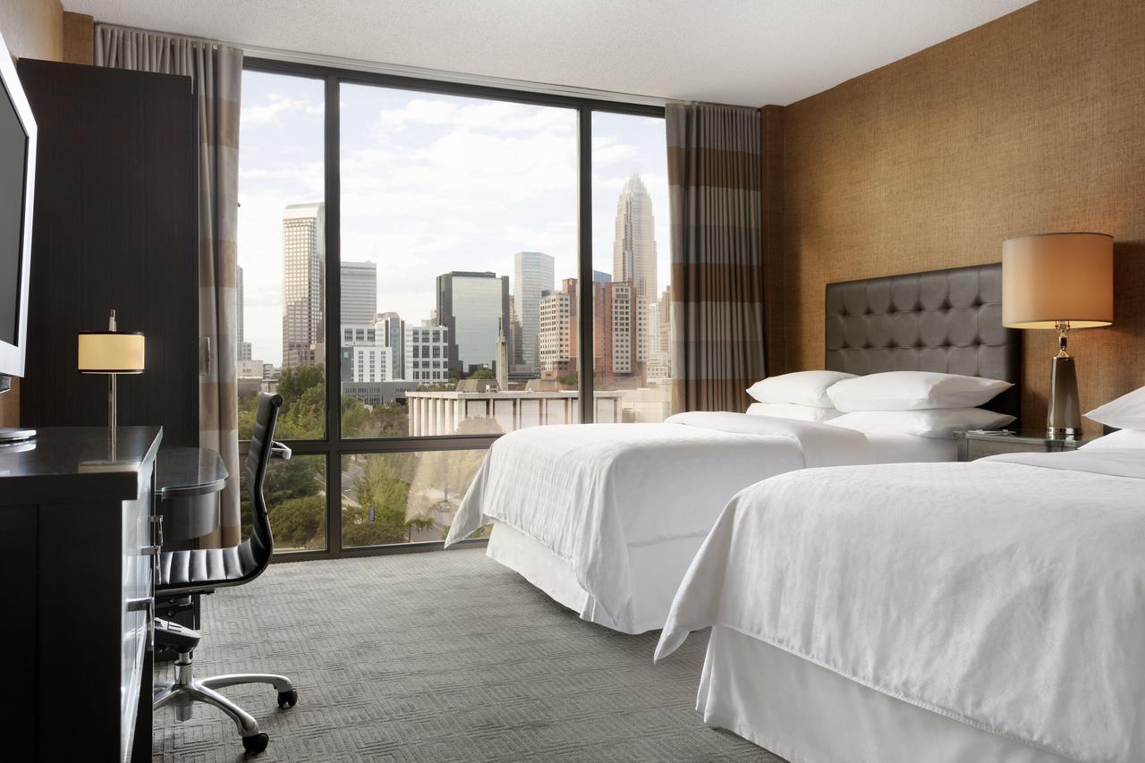Sheraton Charlotte Hotel - thumb 41
