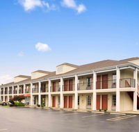 Super 8 by Wyndham Garner/Clayton/Raleigh - Accommodation Los Angeles