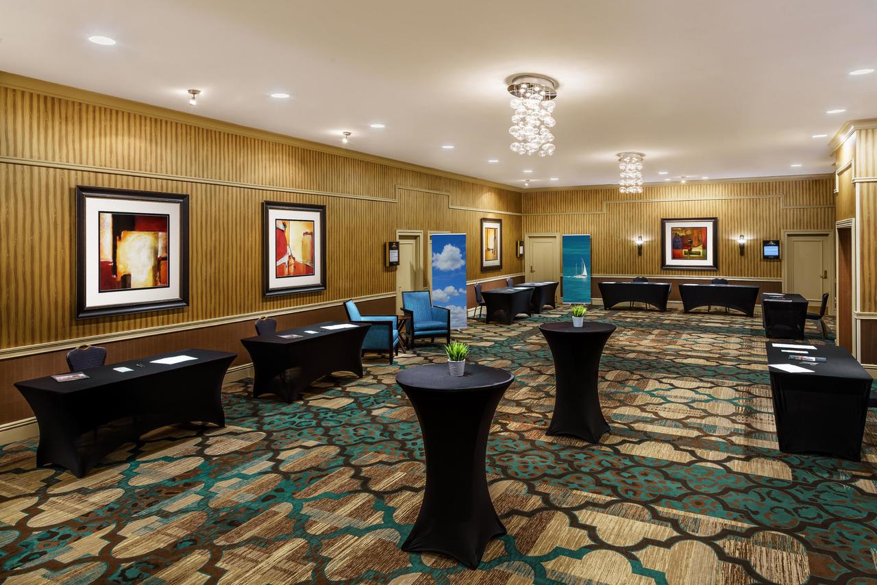 Hilton Charlotte University Place - thumb 35