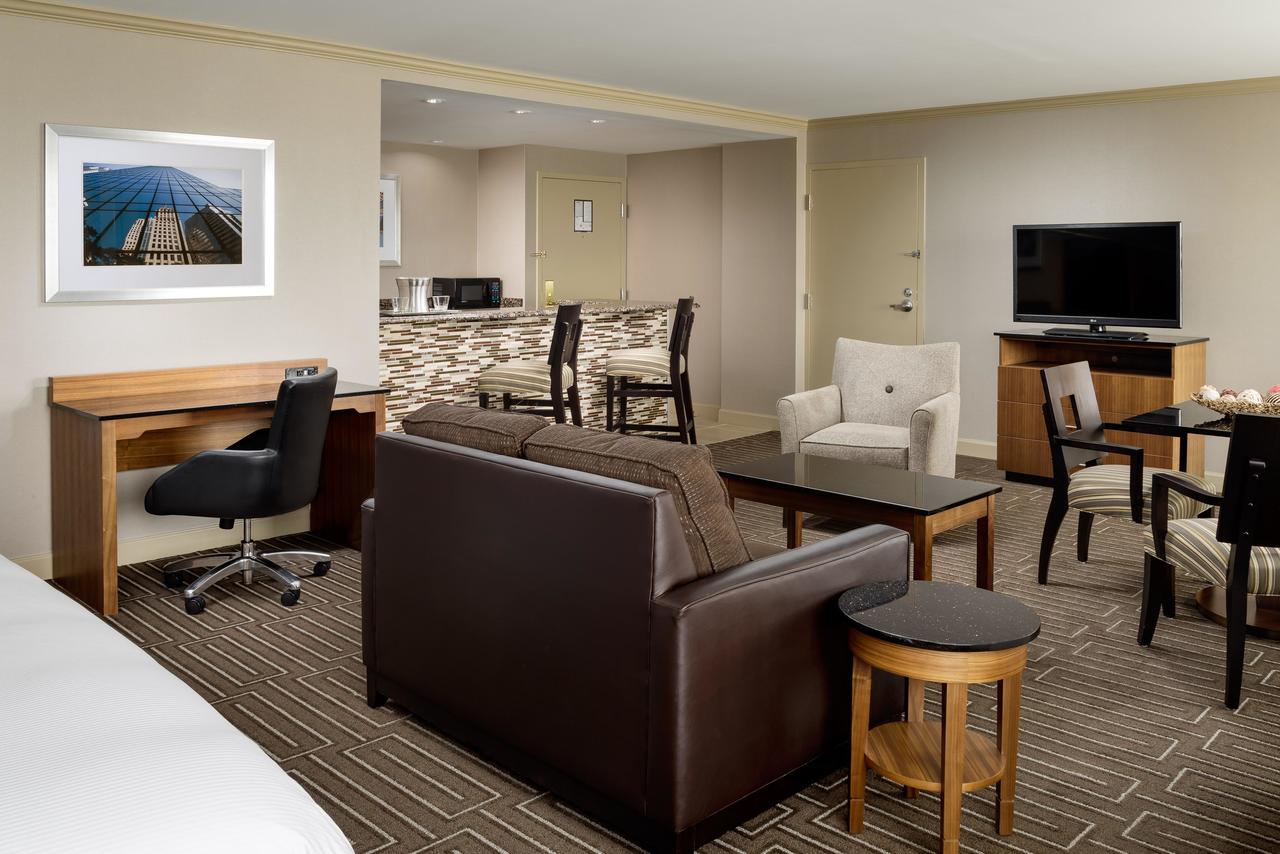 Hilton Charlotte University Place - thumb 21