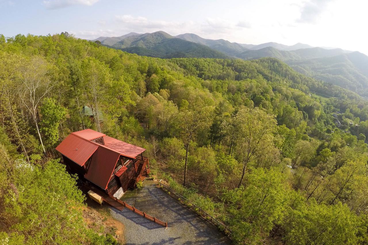 4 Bed 4 Bath Vacation Home In Sylva I - thumb 2