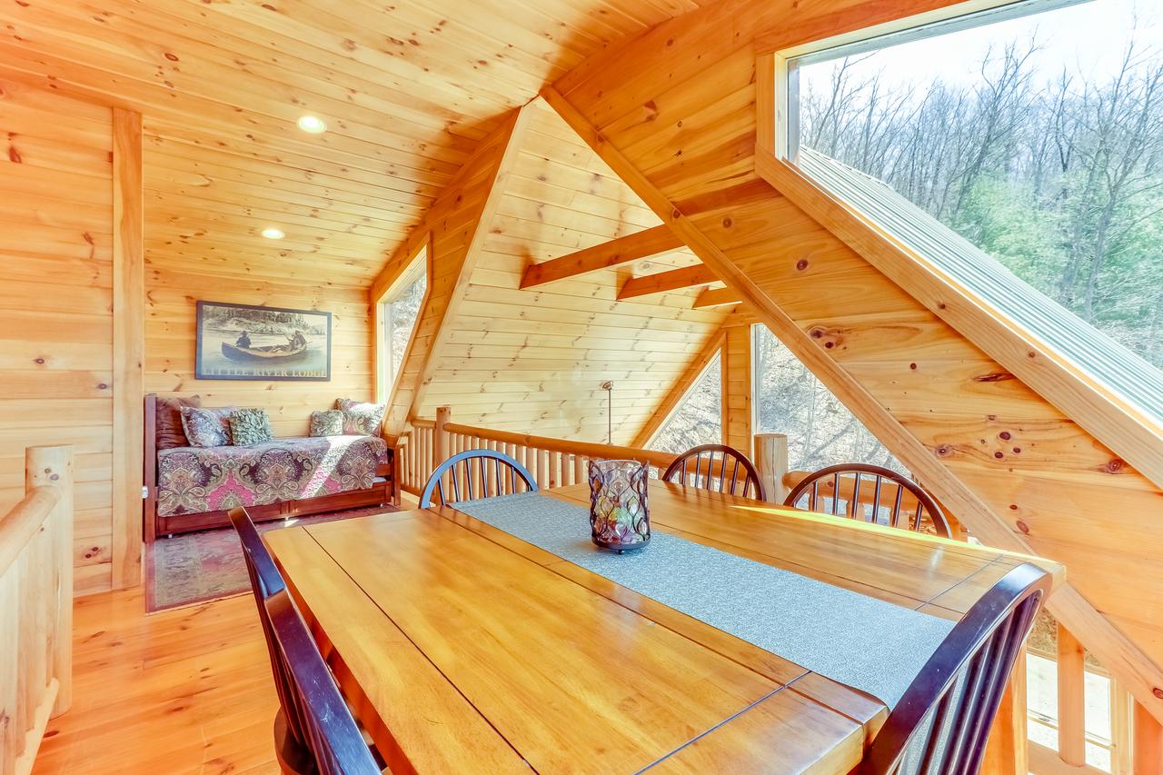 4 Bed 4 Bath Vacation Home In Sylva - thumb 16