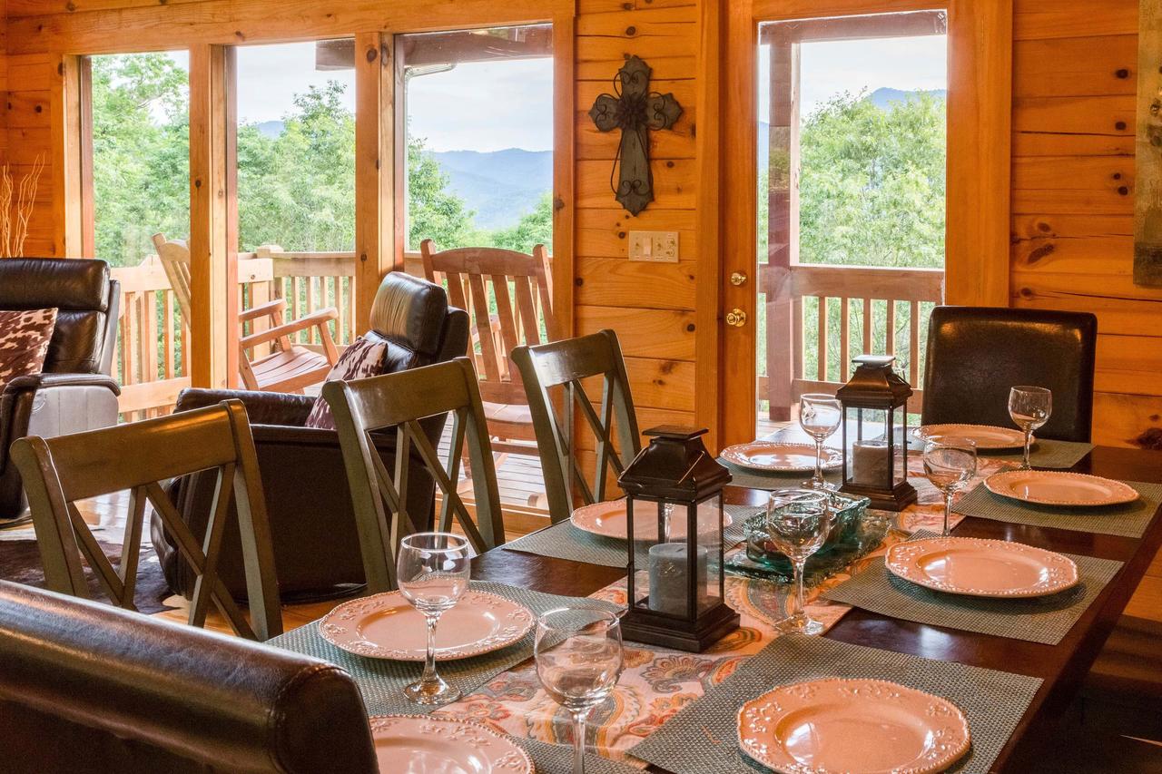 4 Bed 4 Bath Vacation Home In Sylva - thumb 9