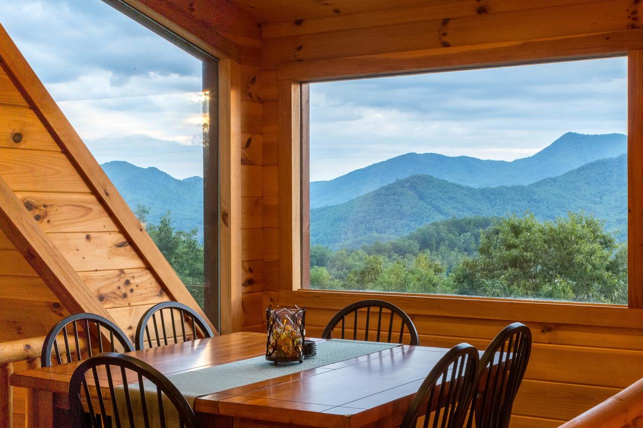 4 Bed 4 Bath Vacation Home In Sylva - thumb 38