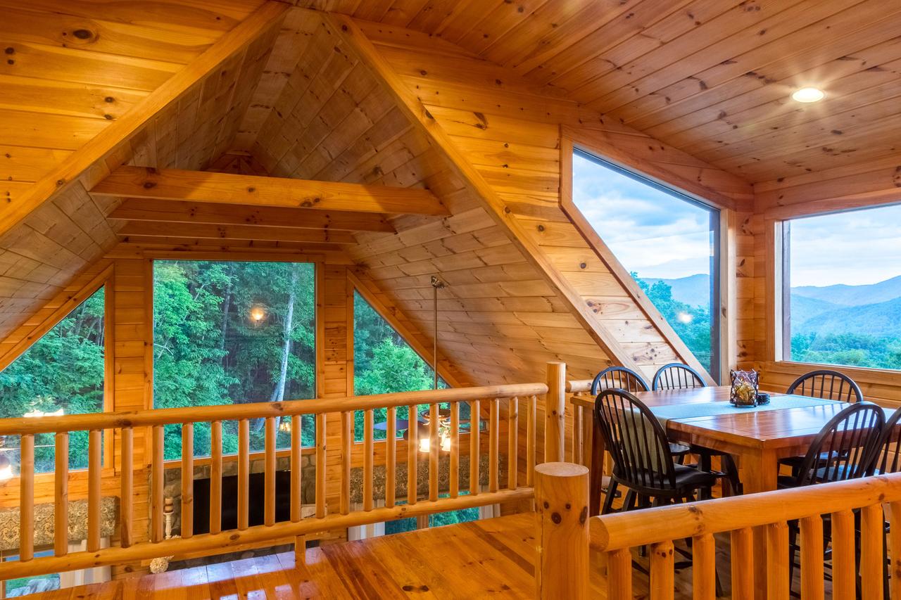 4 Bed 4 Bath Vacation Home In Sylva - thumb 4