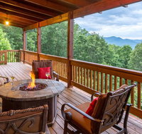 4 Bed 4 Bath Vacation home in Sylva - Accommodation Los Angeles
