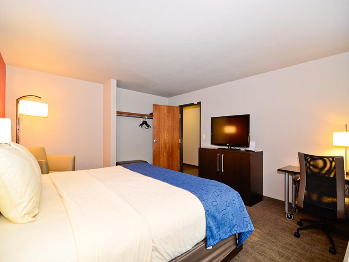 Astoria Hotel And Event Center - Dickinson - thumb 14