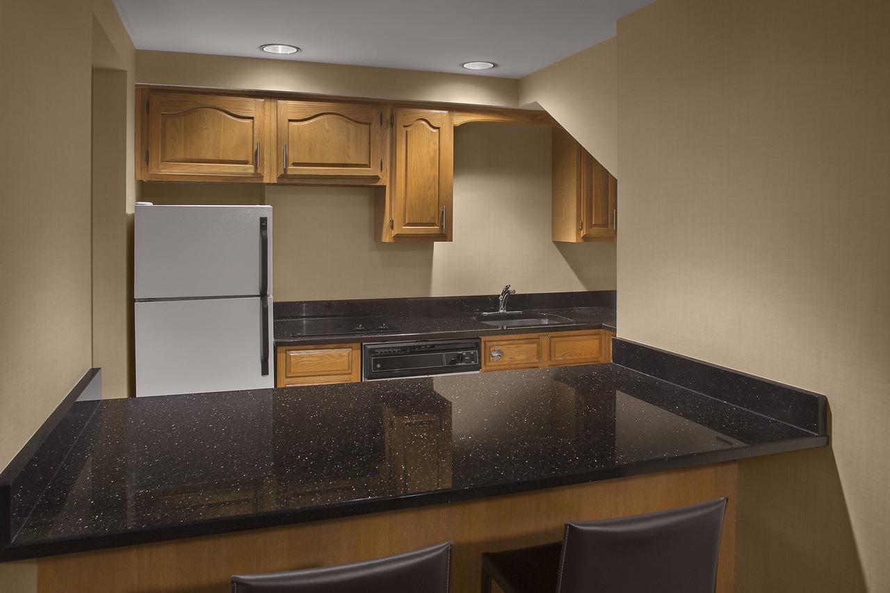 Sheraton Suites Akron Cuyahoga Falls - thumb 38