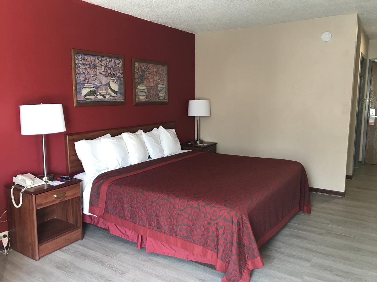 Days Inn By Wyndham Hillsboro - thumb 16