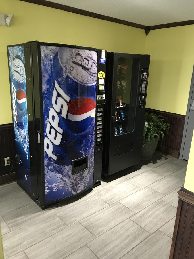 Days Inn By Wyndham Hillsboro - thumb 6